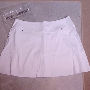 New Ruby Ribbon White Skort With Shapewear
